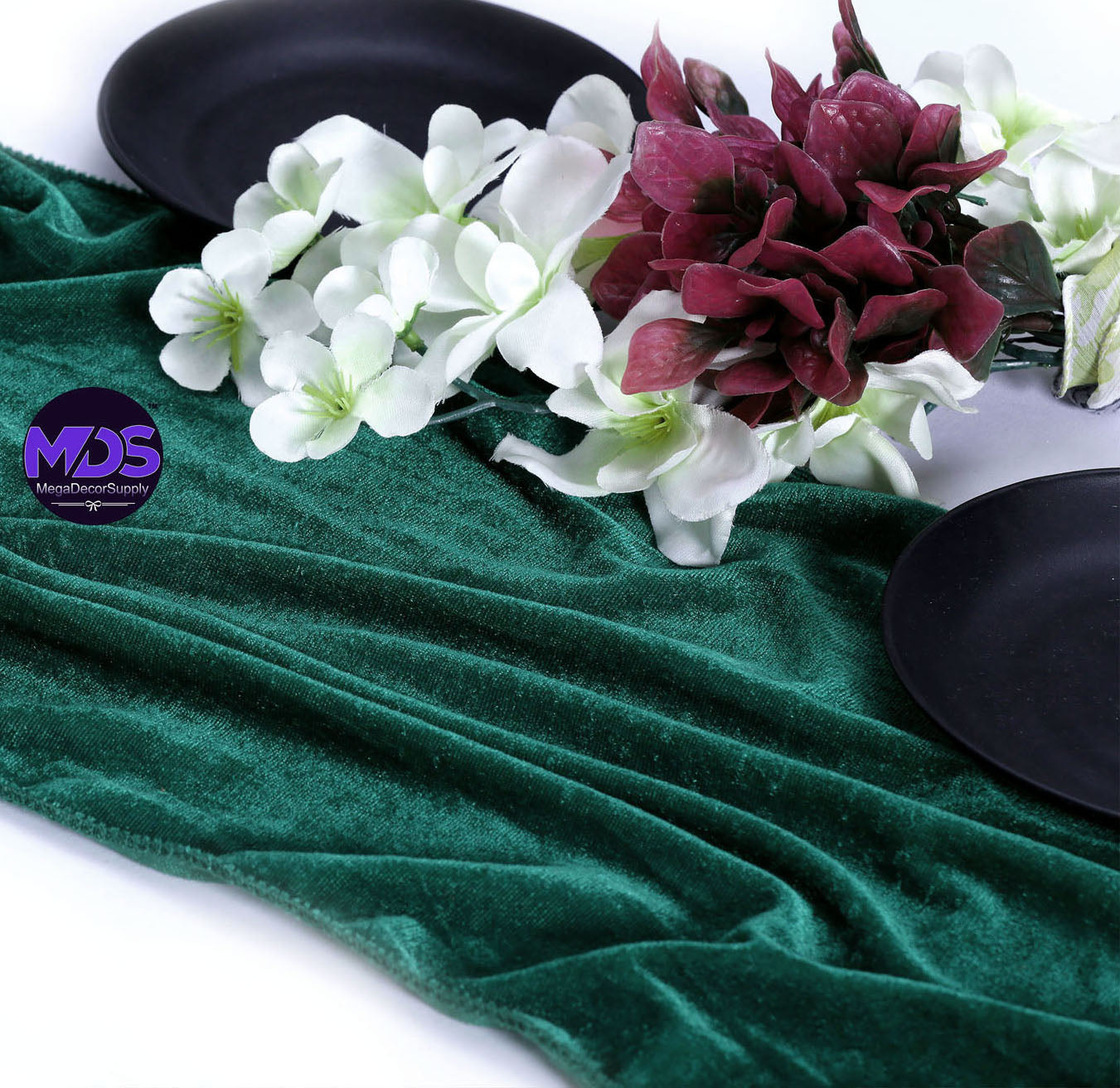 Emerald Green,a46ba9a6-49af-460e-a7f2-2a7b3d774fe1