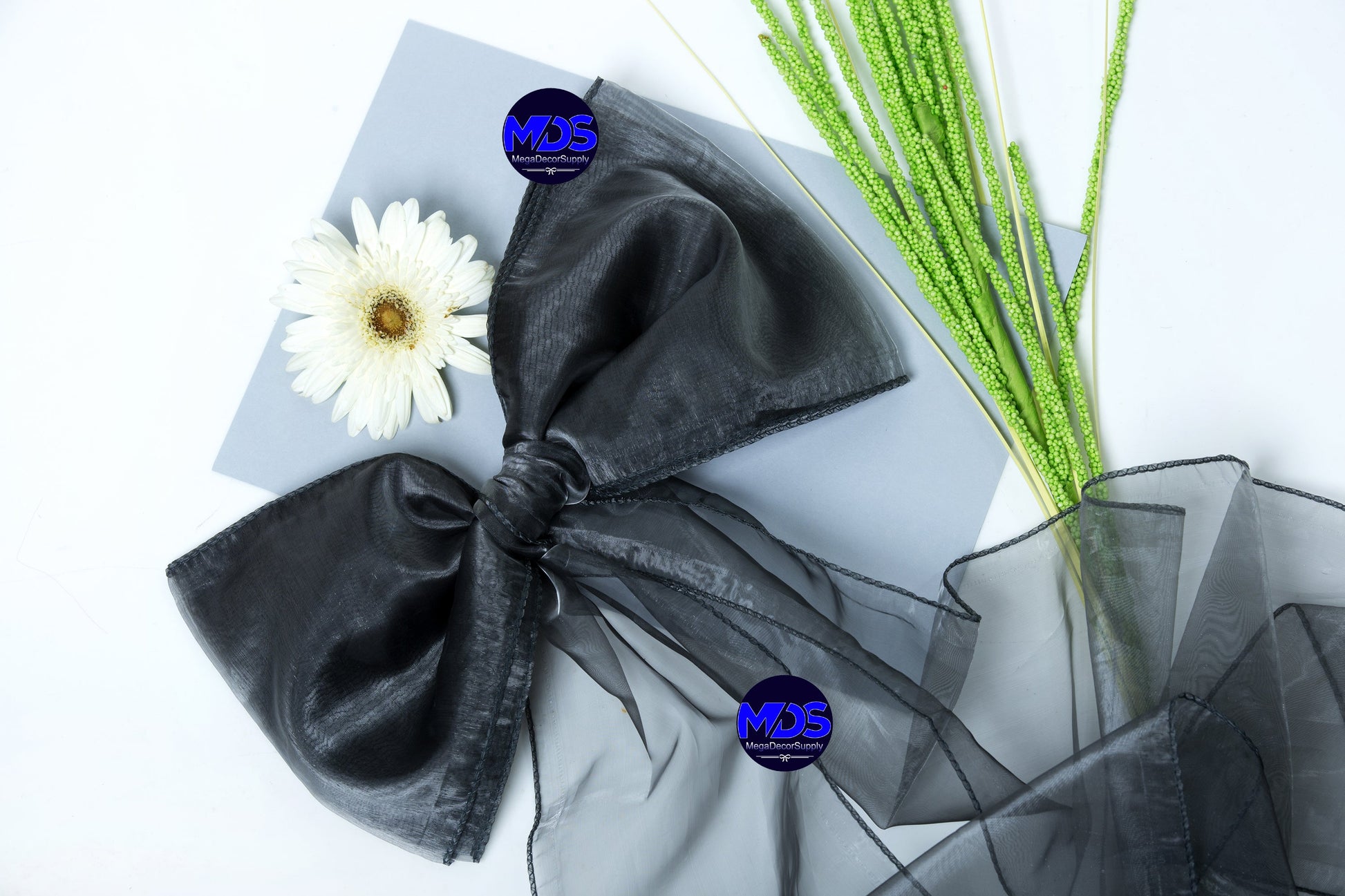  Silver Grey,23eace95-6eb1-4fb9-b734-c63aa5f80d83