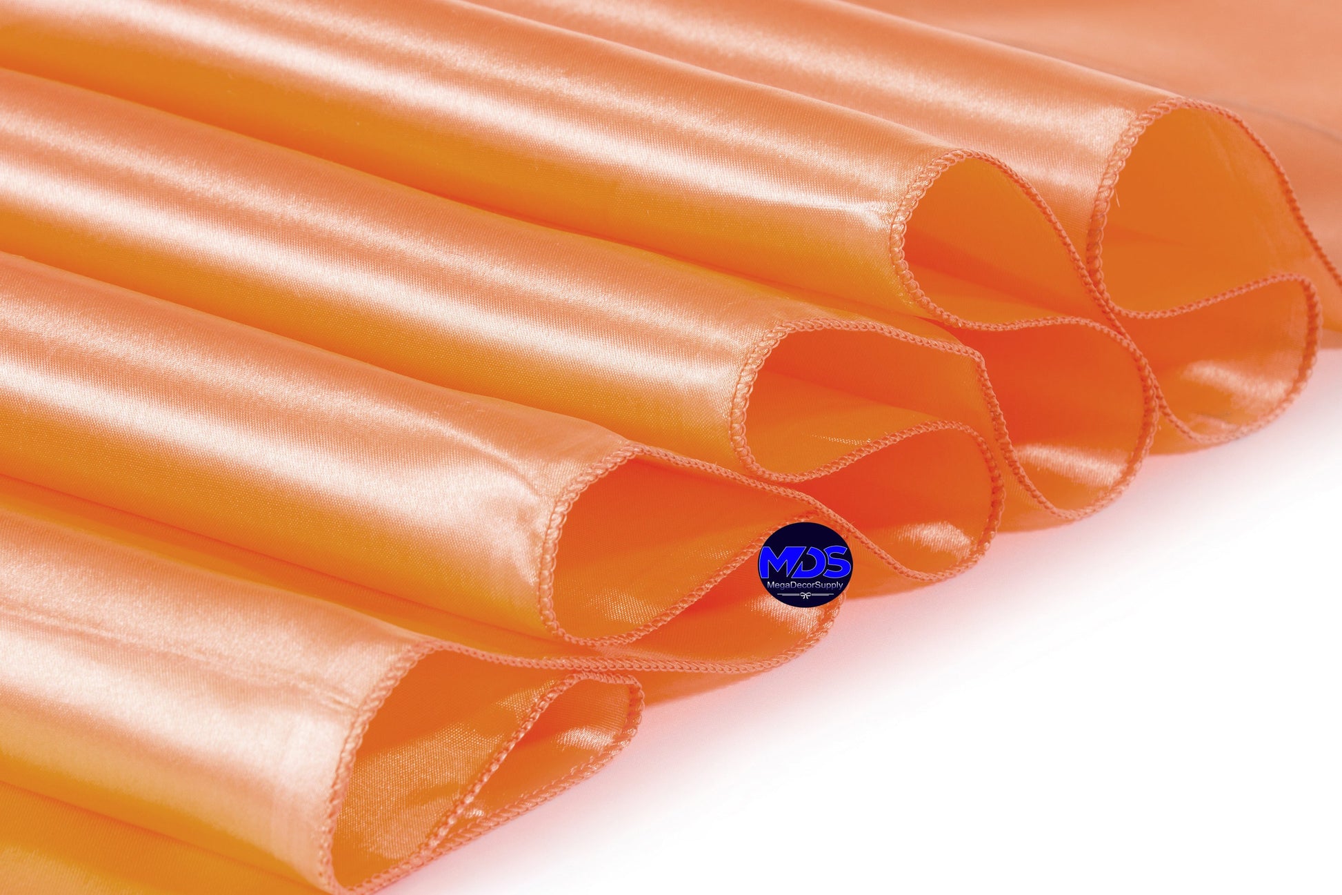 Peach,95cd9204-b156-4a52-93ee-4bc87bf95d8e