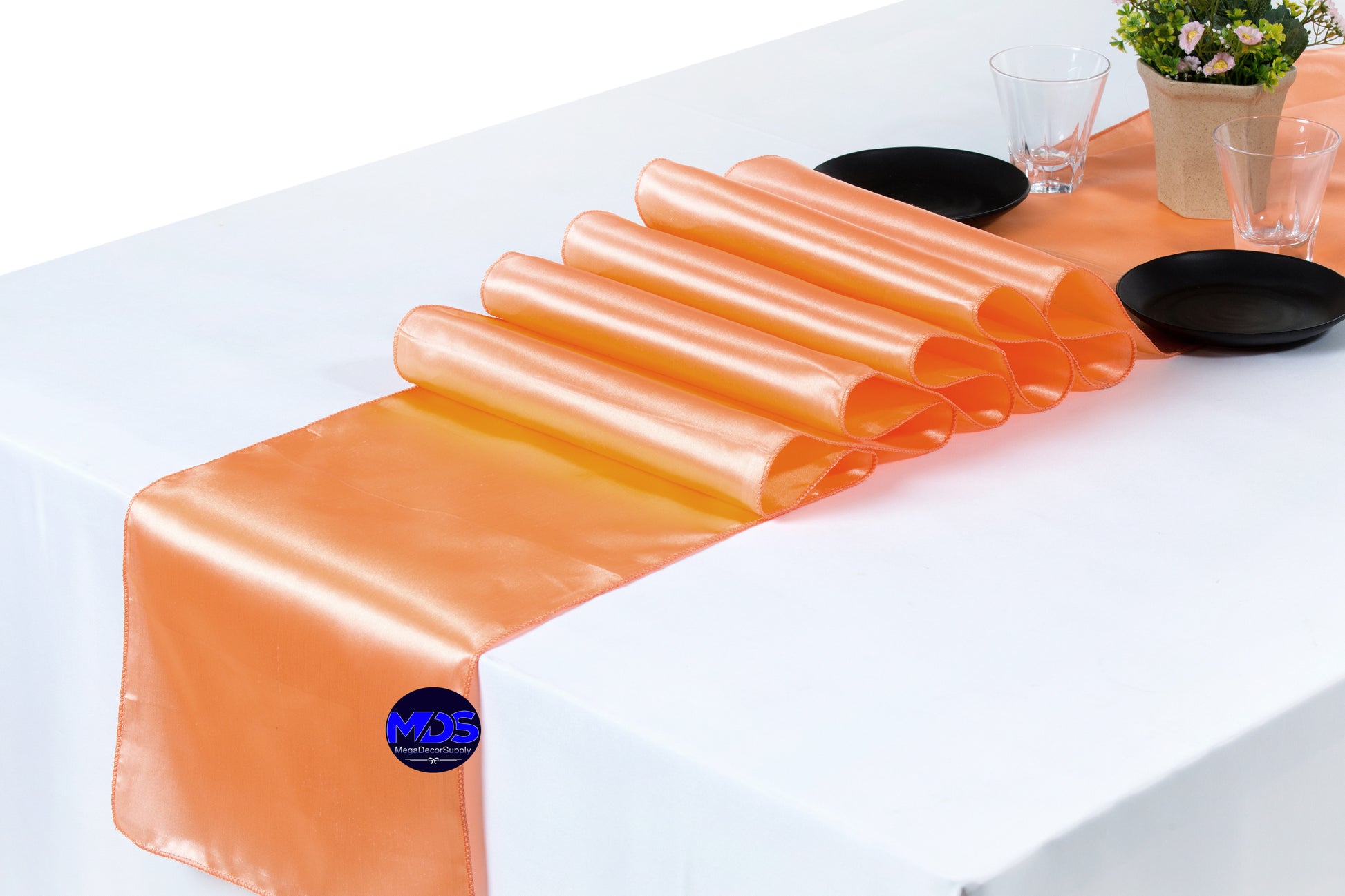 Peach,66147909-e545-4905-bd11-40c7e5391fac