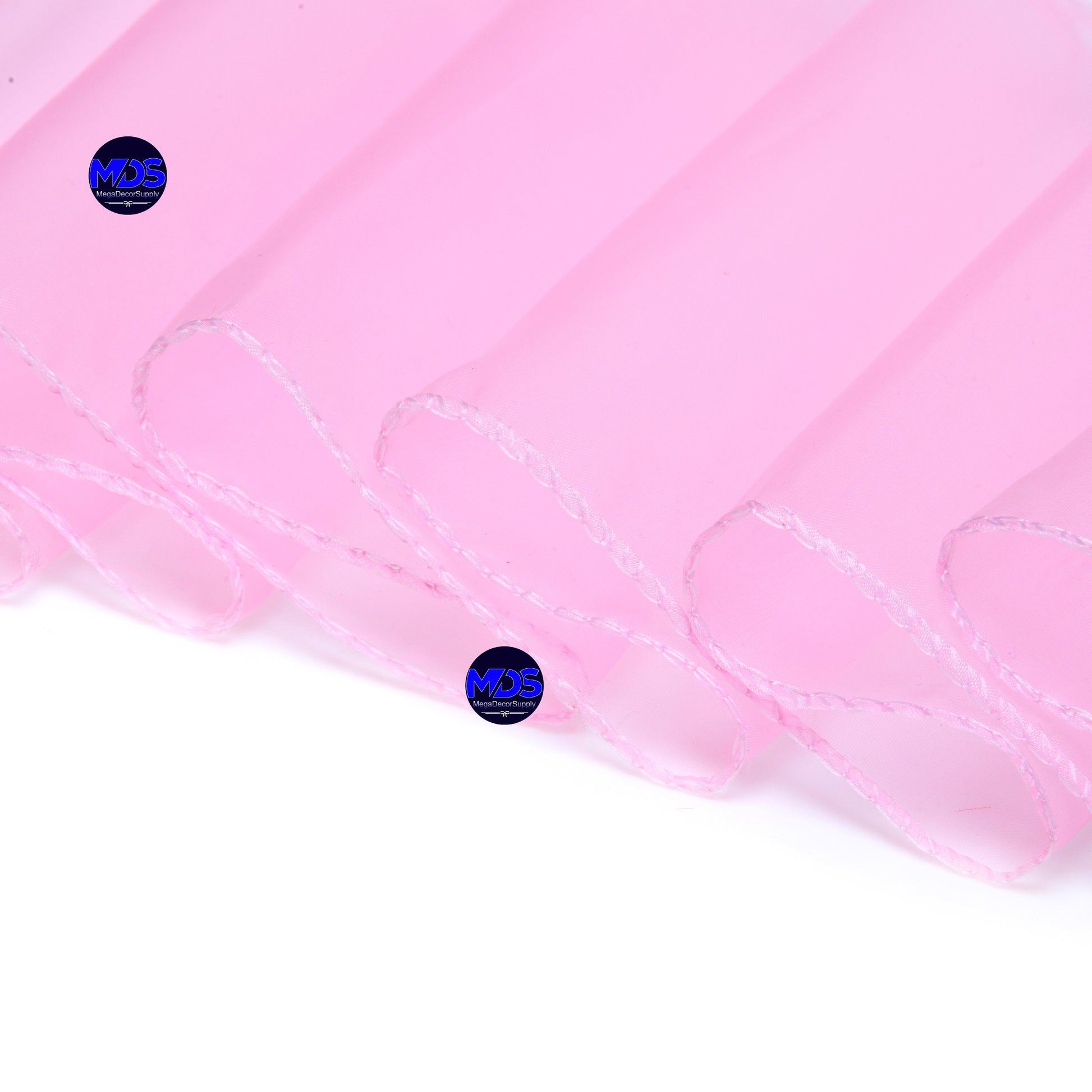 Pink,8353c53e-d140-45b6-964b-daf8d33fe373