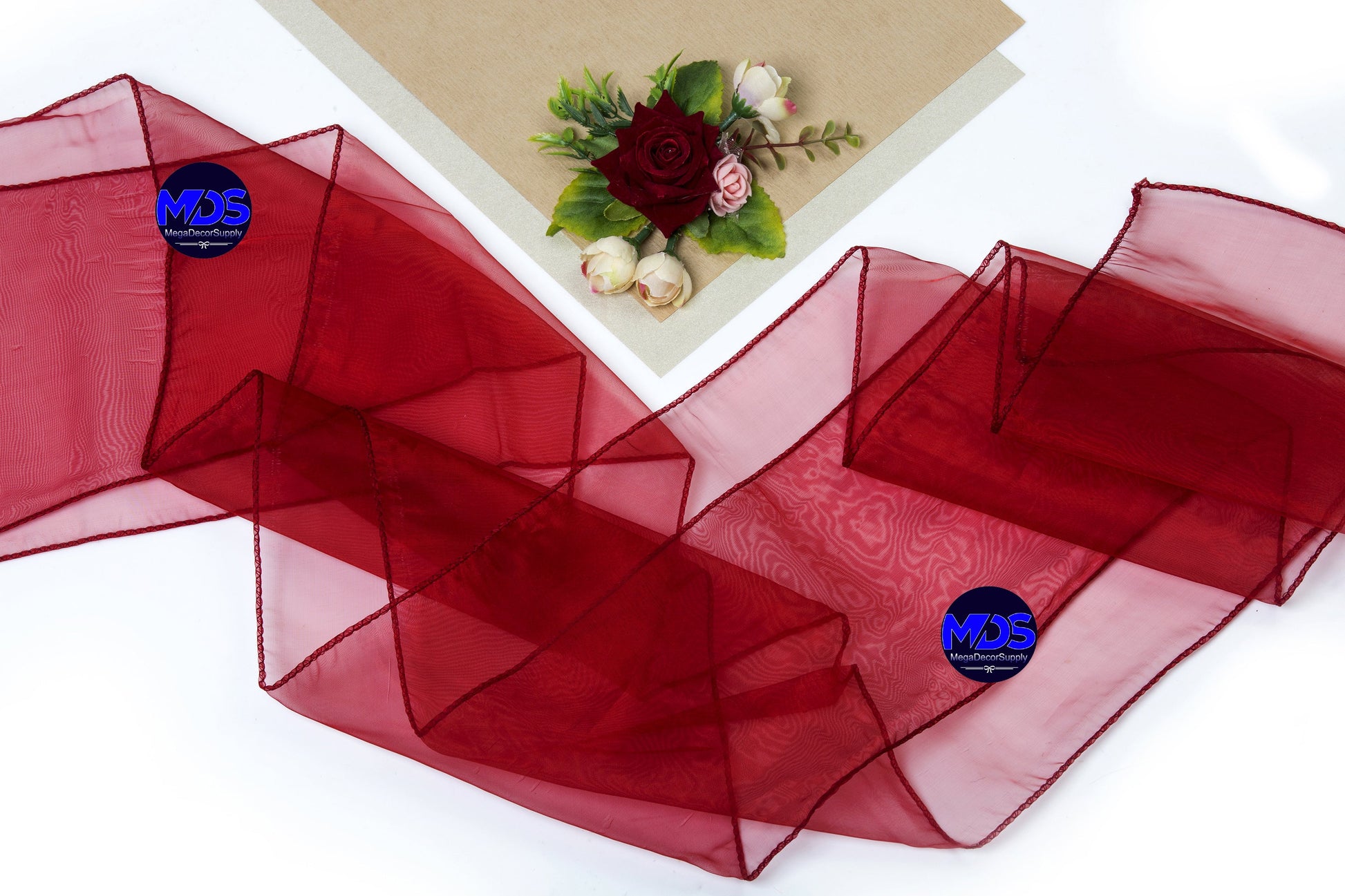 Maroon,2d2404c6-1cf6-4457-ae51-8c041447fa85