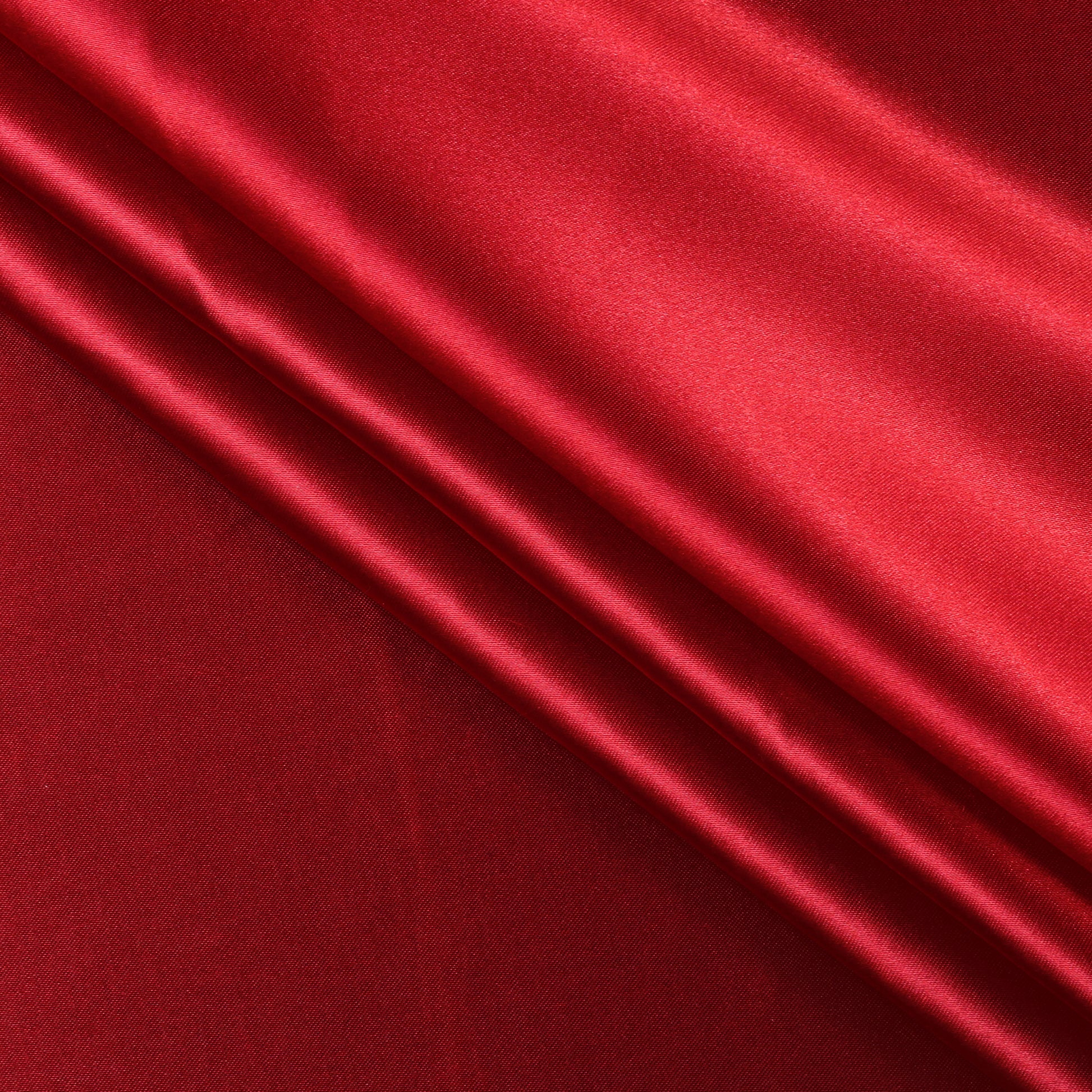 Apple Red,73507708-b295-437b-8e67-c2a24a5408a4
