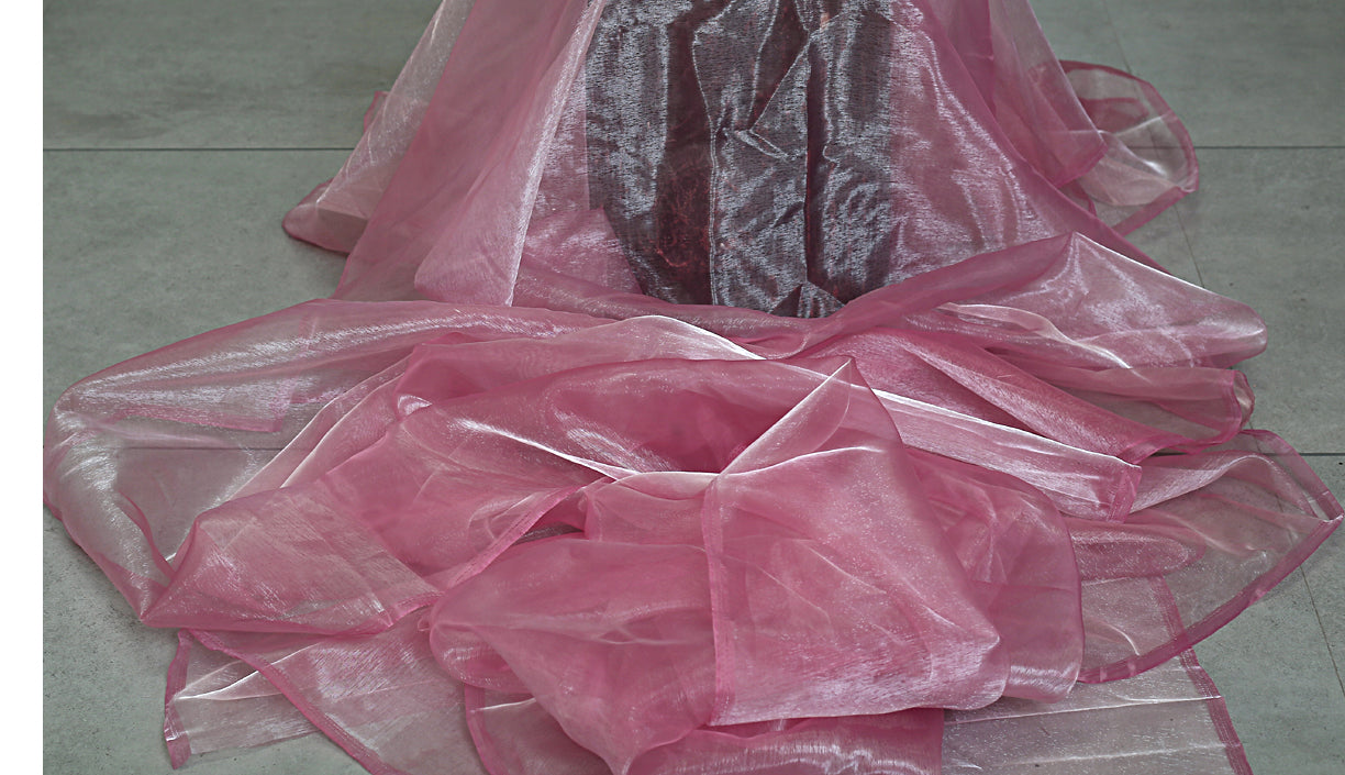 Dusty Pink,dc12bb28-3061-4a00-8058-411f781f3c69