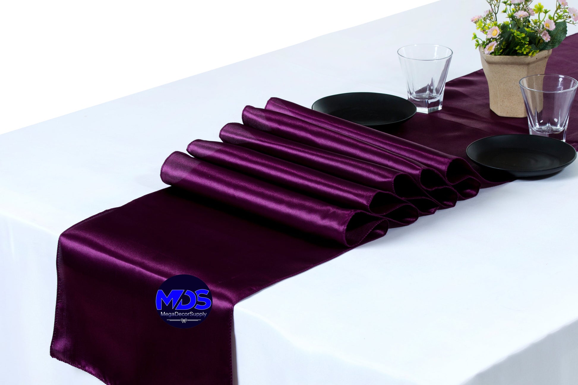 Eggplant,7ad06b50-6967-42ff-b39a-701233501404