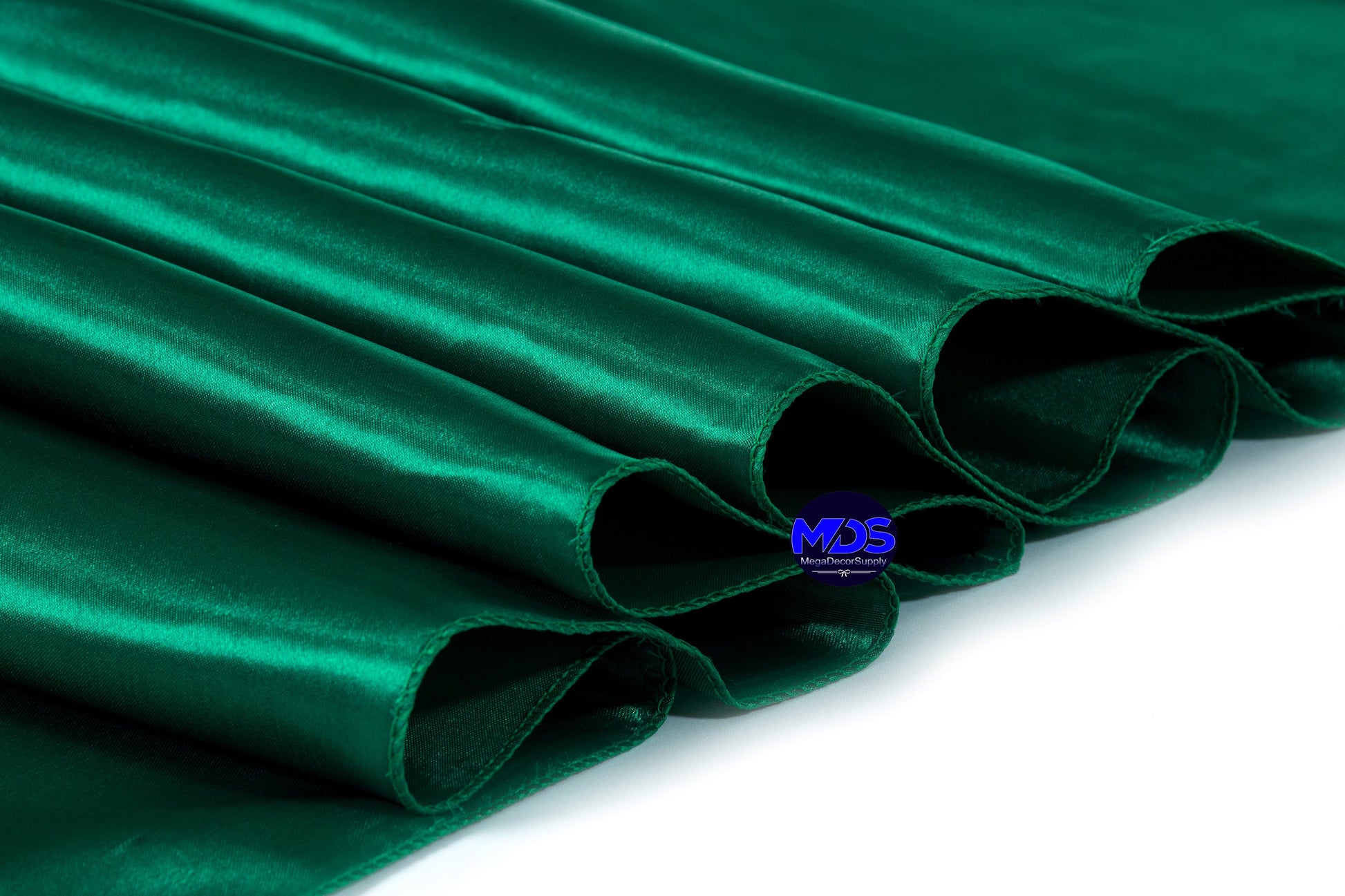 Emerald Green,38b4df08-3e58-4c3e-9e9d-4ca42e5121d6