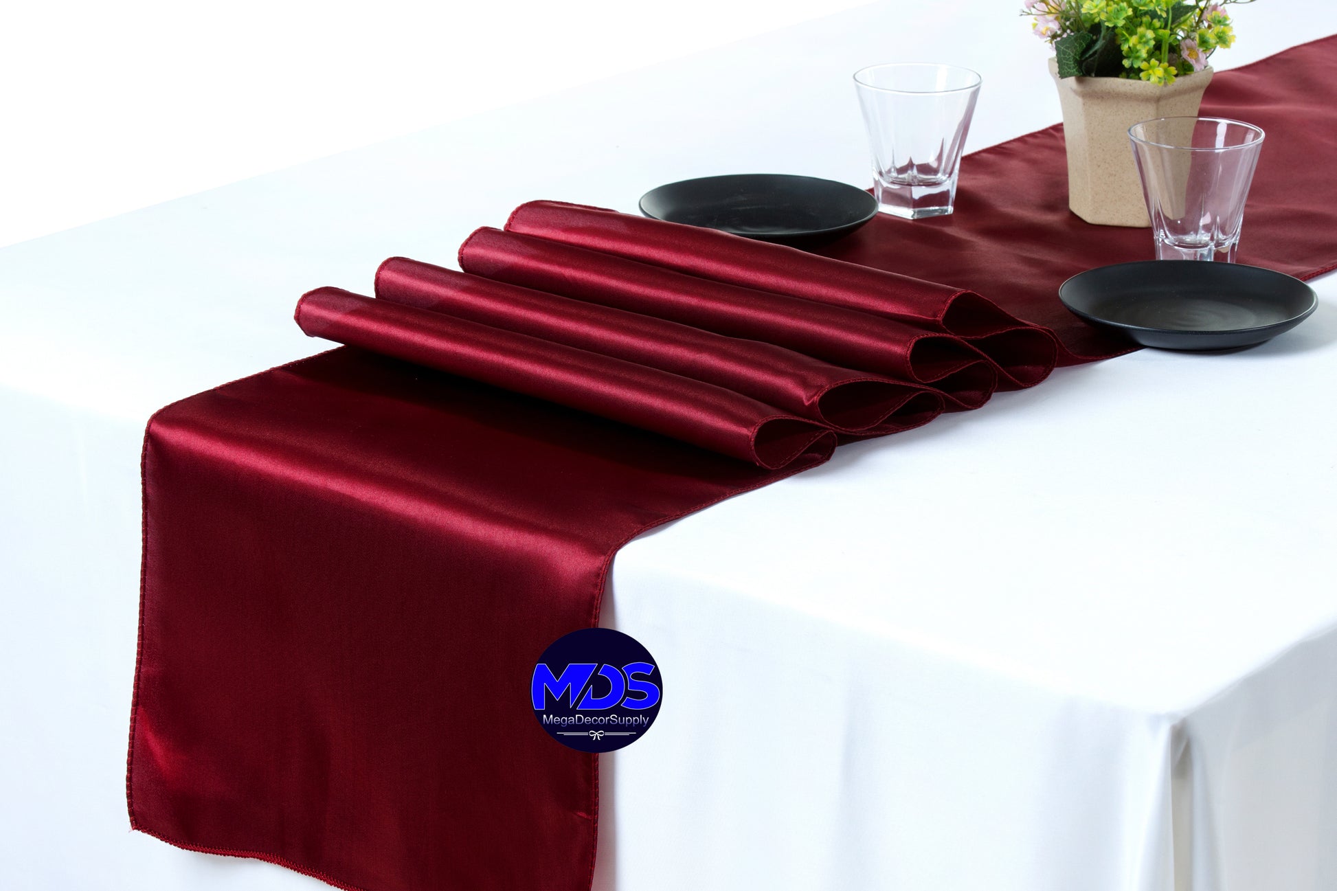 Maroon,cfaeff94-8119-46fc-b7e8-67063fbe09c5