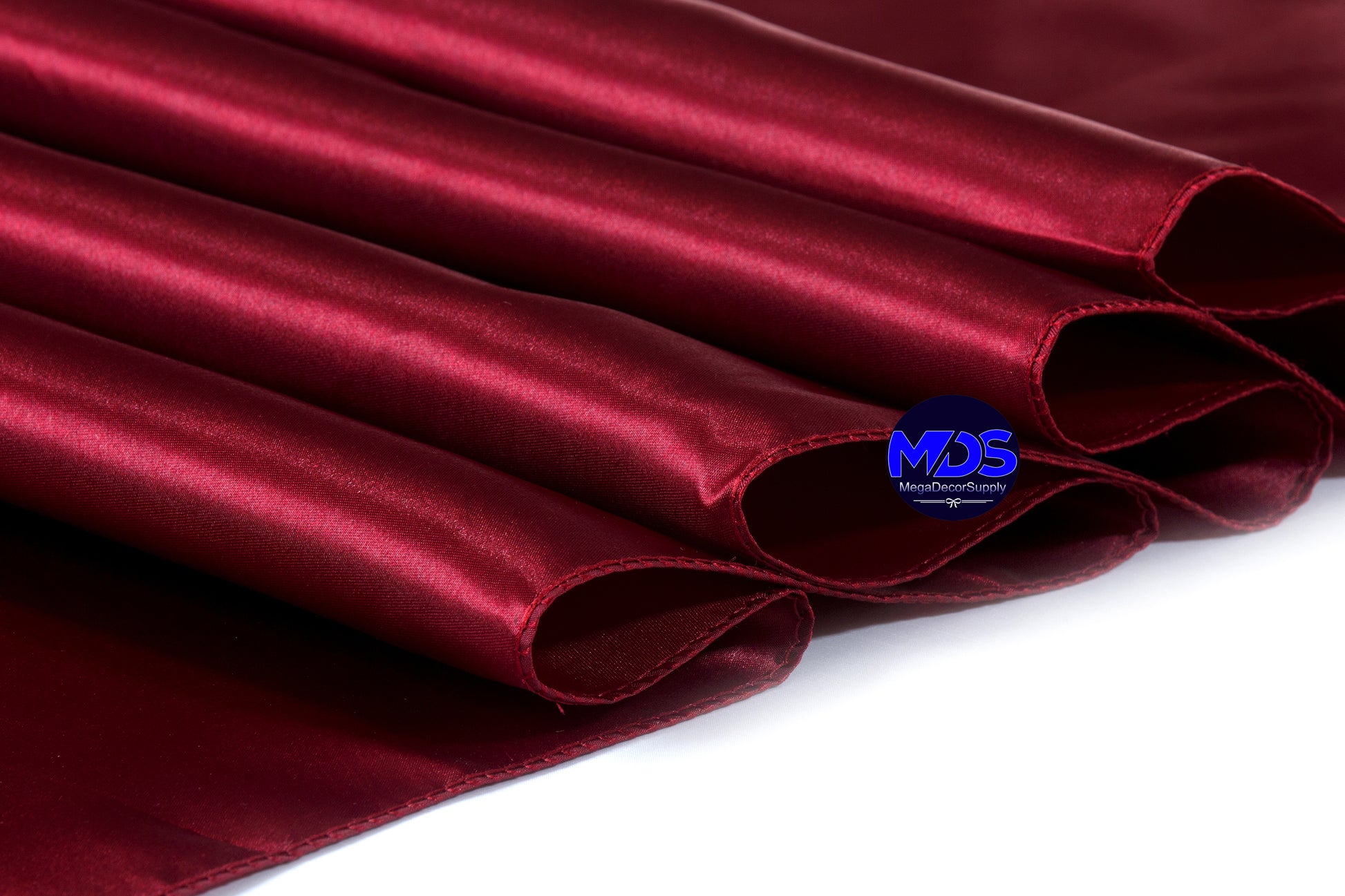 Maroon,b8e31680-24ad-4f81-9df4-4fe19ce4af6e