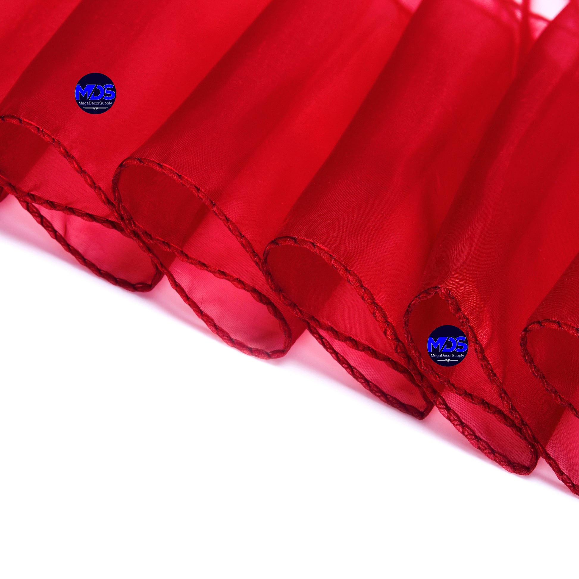Maroon,cacf4d36-3742-4918-8d14-370ab34f791f