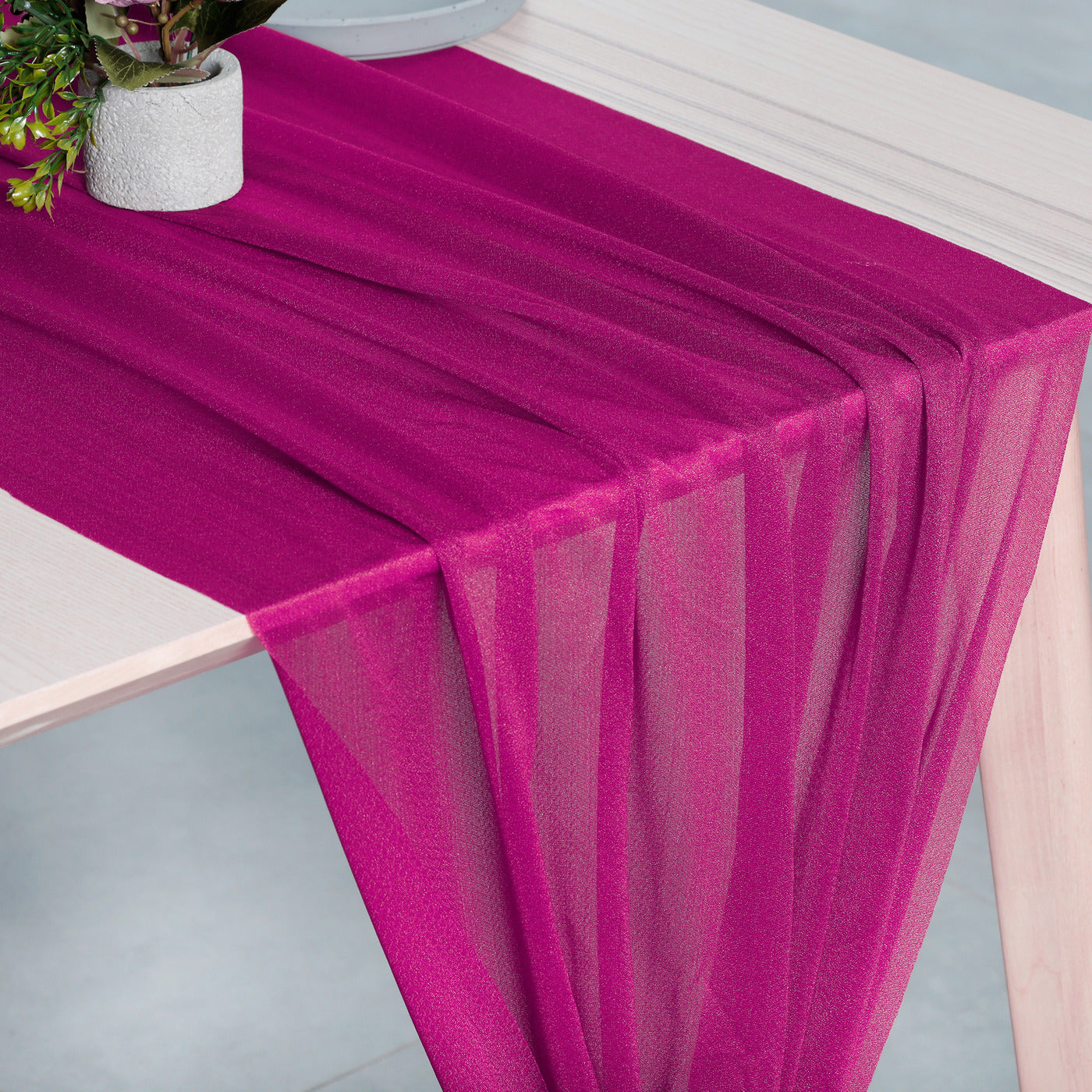 Magenta,6c6a6e86-c451-4ee7-bec9-4da422f3df26