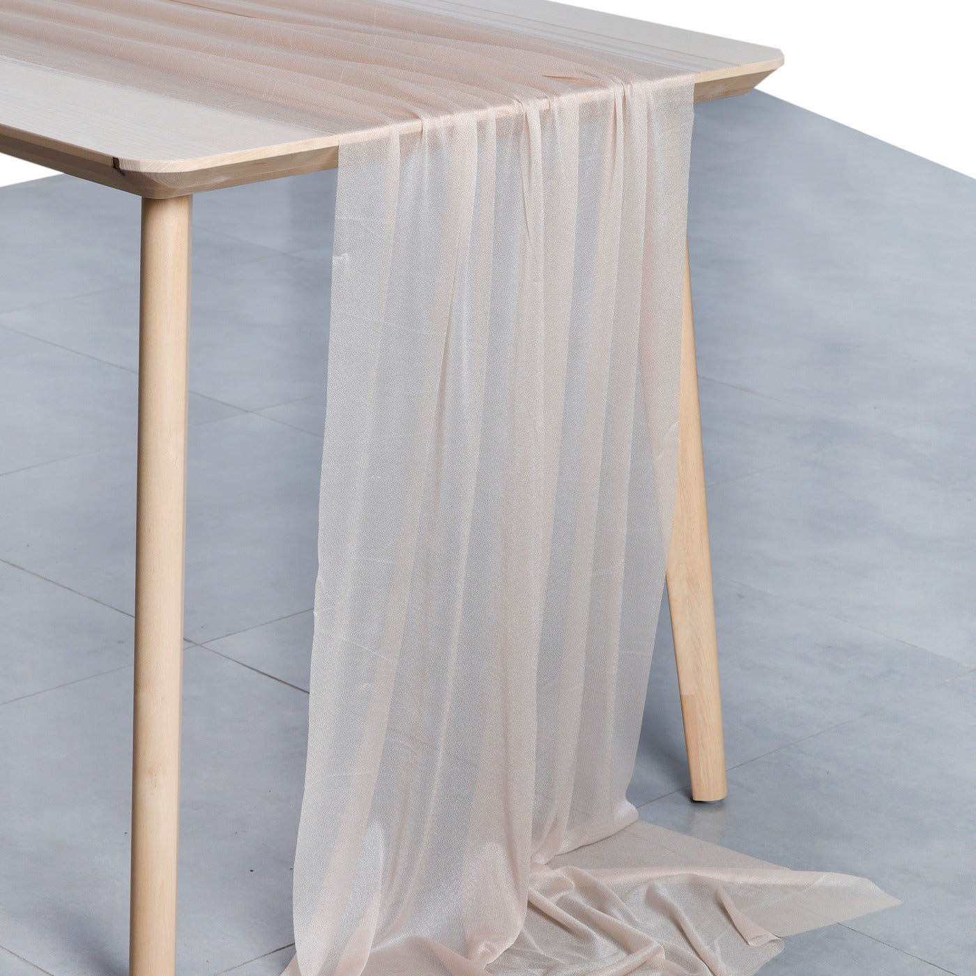 Nude,9a63625d-ab96-4166-9028-742fa9819bcf