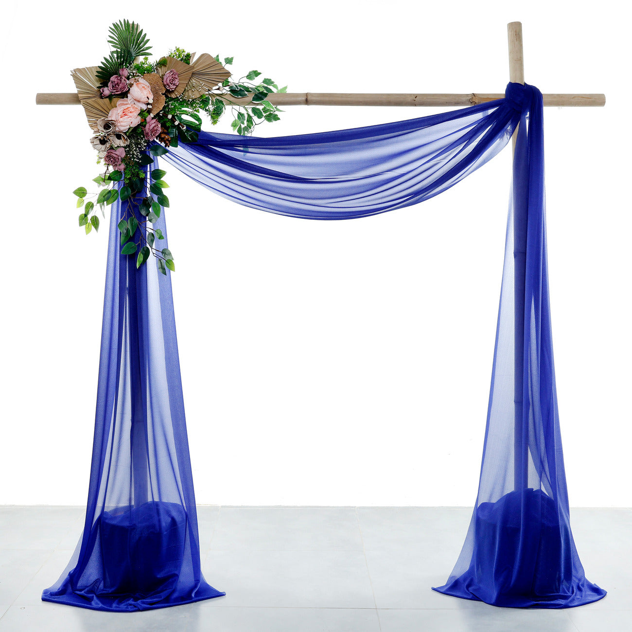 Royal Blue,e89ad653-4a14-4d2e-be6a-051641f02c25