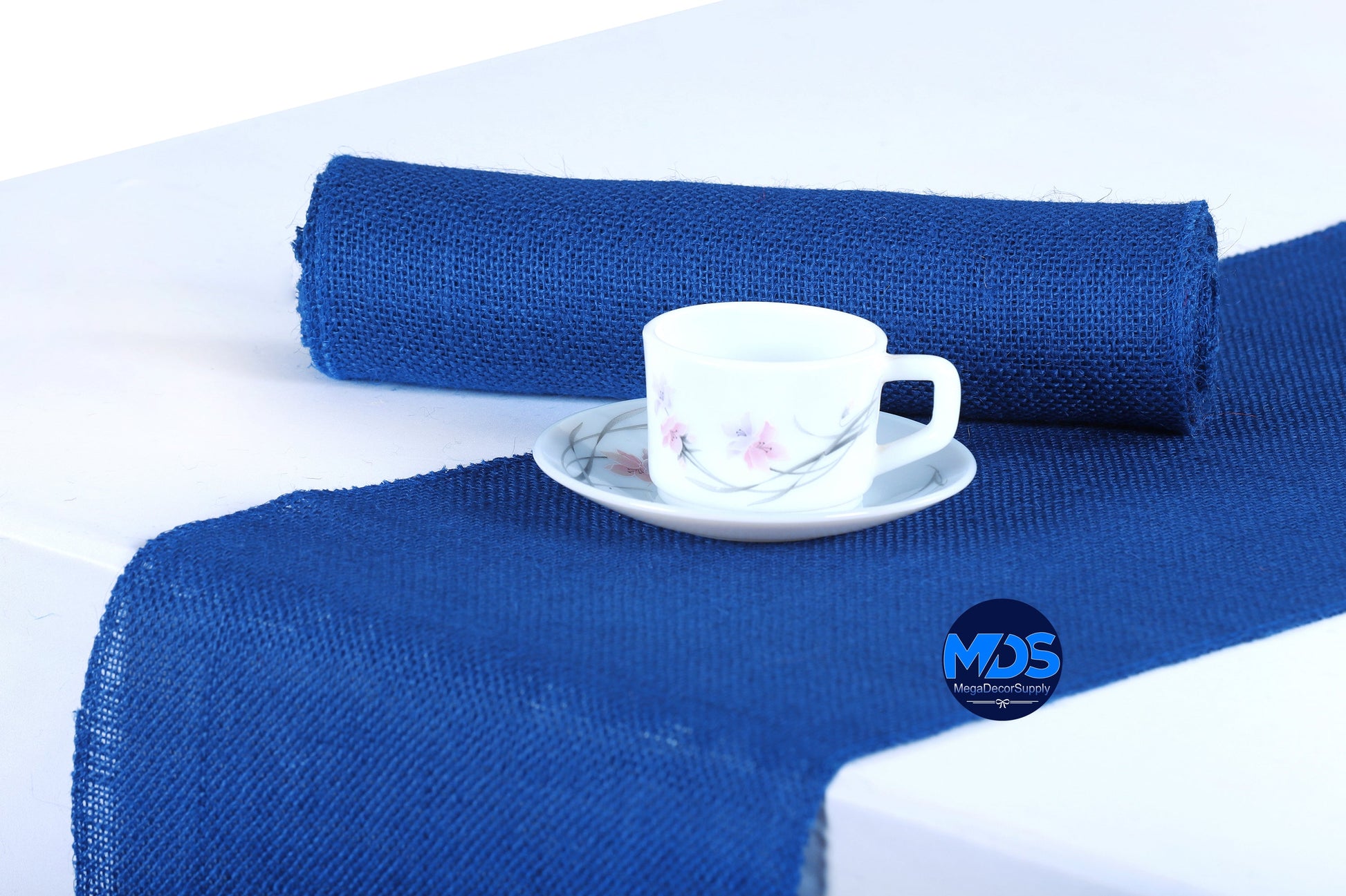 Royal Blue,d4f16529-2739-4e32-9949-e2246bb92747