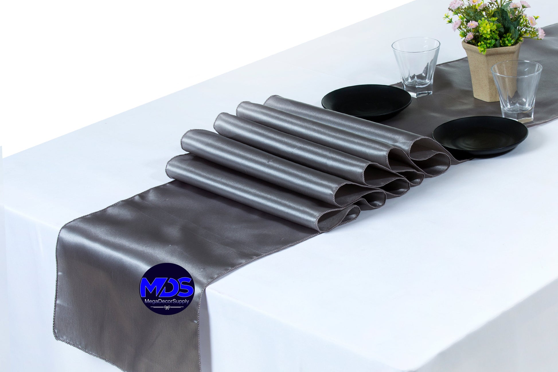 Silver Grey,cdeef6b8-6536-41aa-a3db-1559adcea6b2