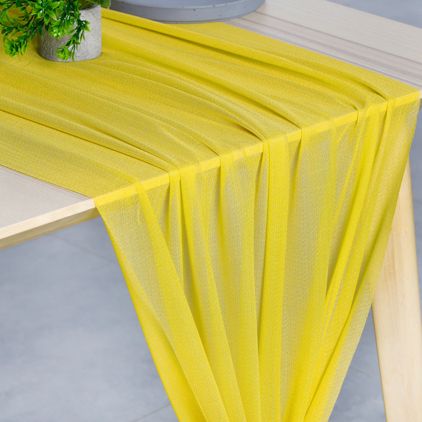 Yellow,1b8b24ca-c841-4ca2-8741-30bc097f9911