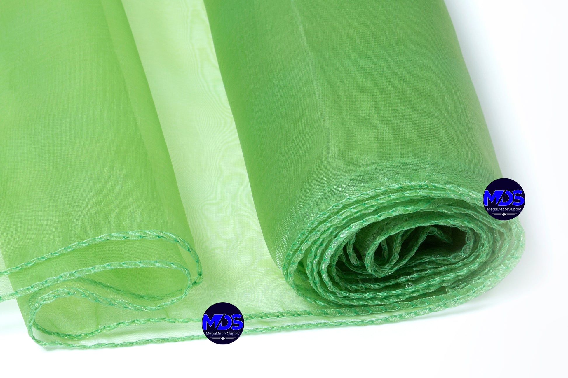 Apple Green,3bcd4510-c76f-406b-8f88-47a4375723a5