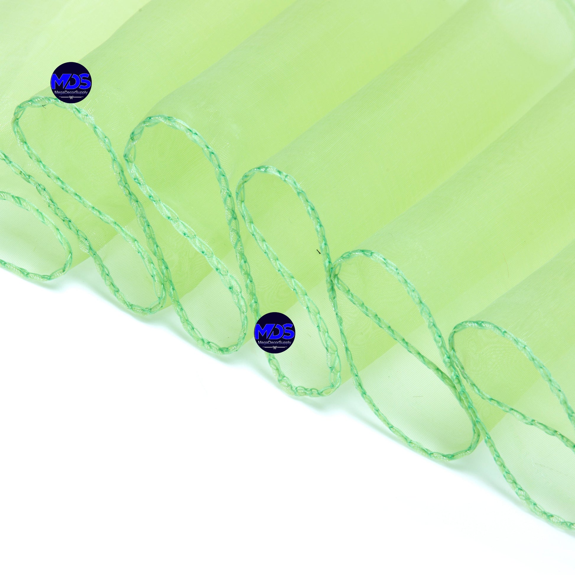 Apple Green,08599677-aaf2-4db2-9b67-f45f799b04d2