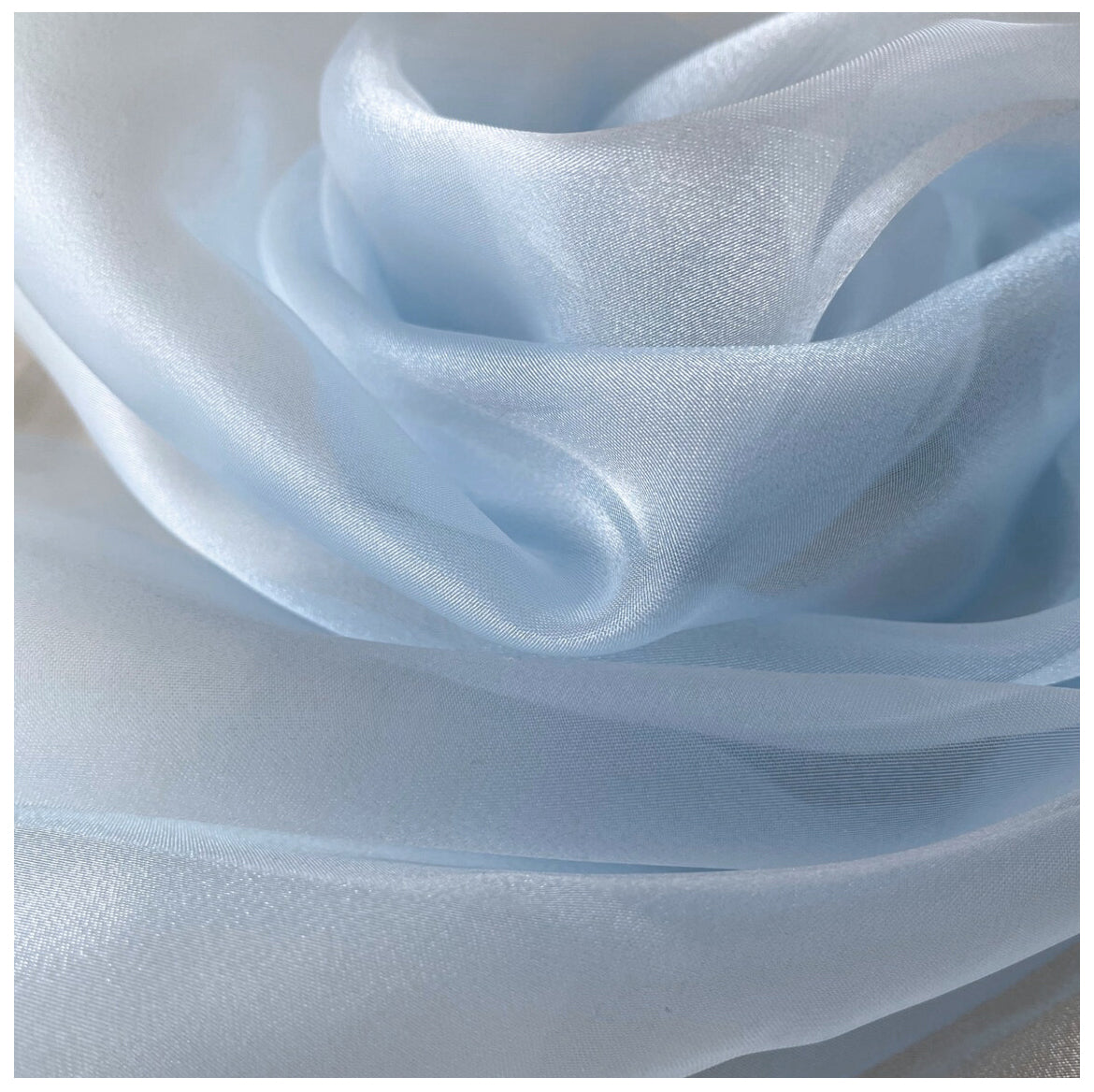 Baby Blue,155f777a-1614-4f0f-889b-ff5c90e3fa1f