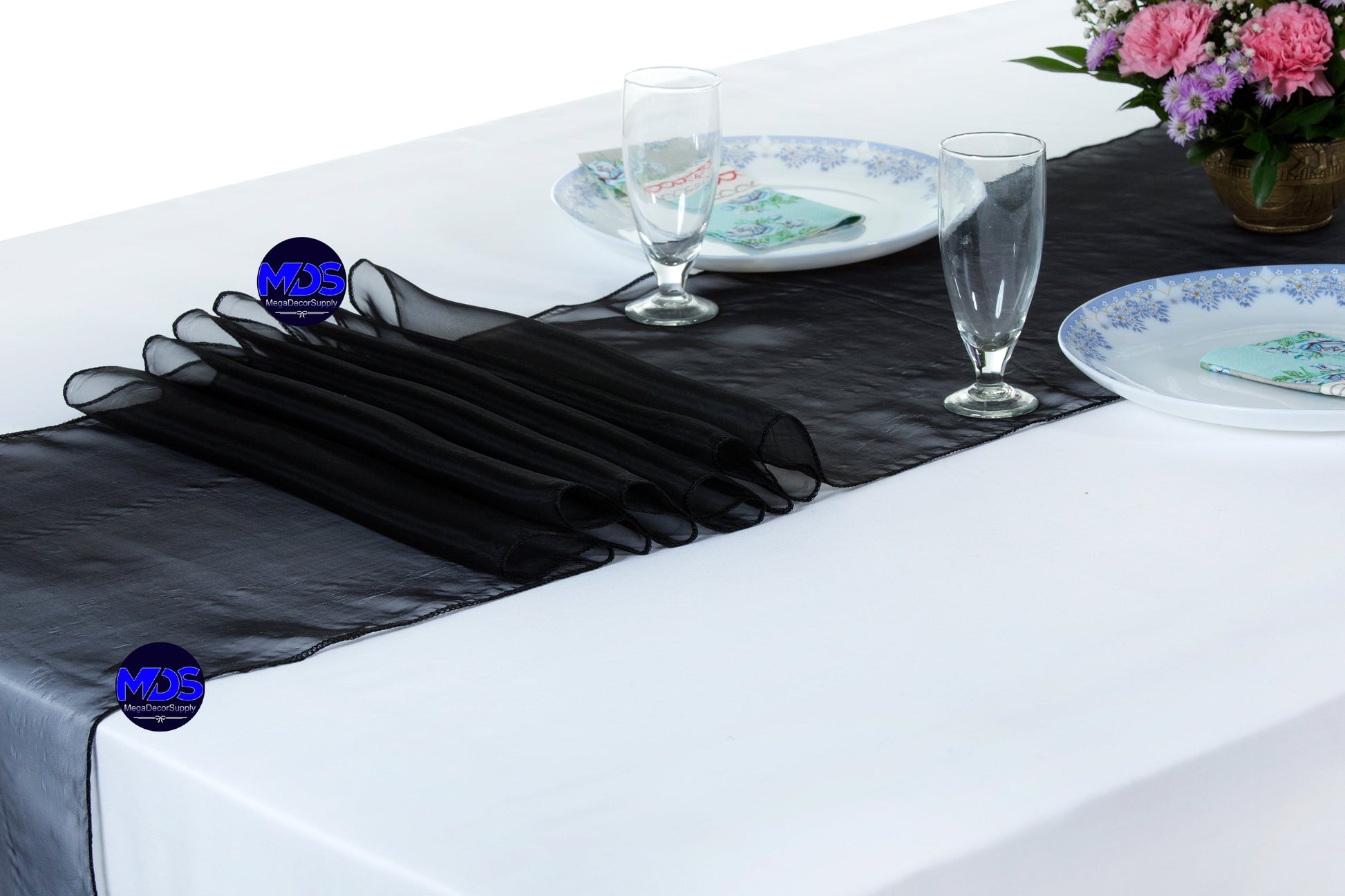 Black,97f985b9-44bc-4ea9-92b0-4988dbb394a1