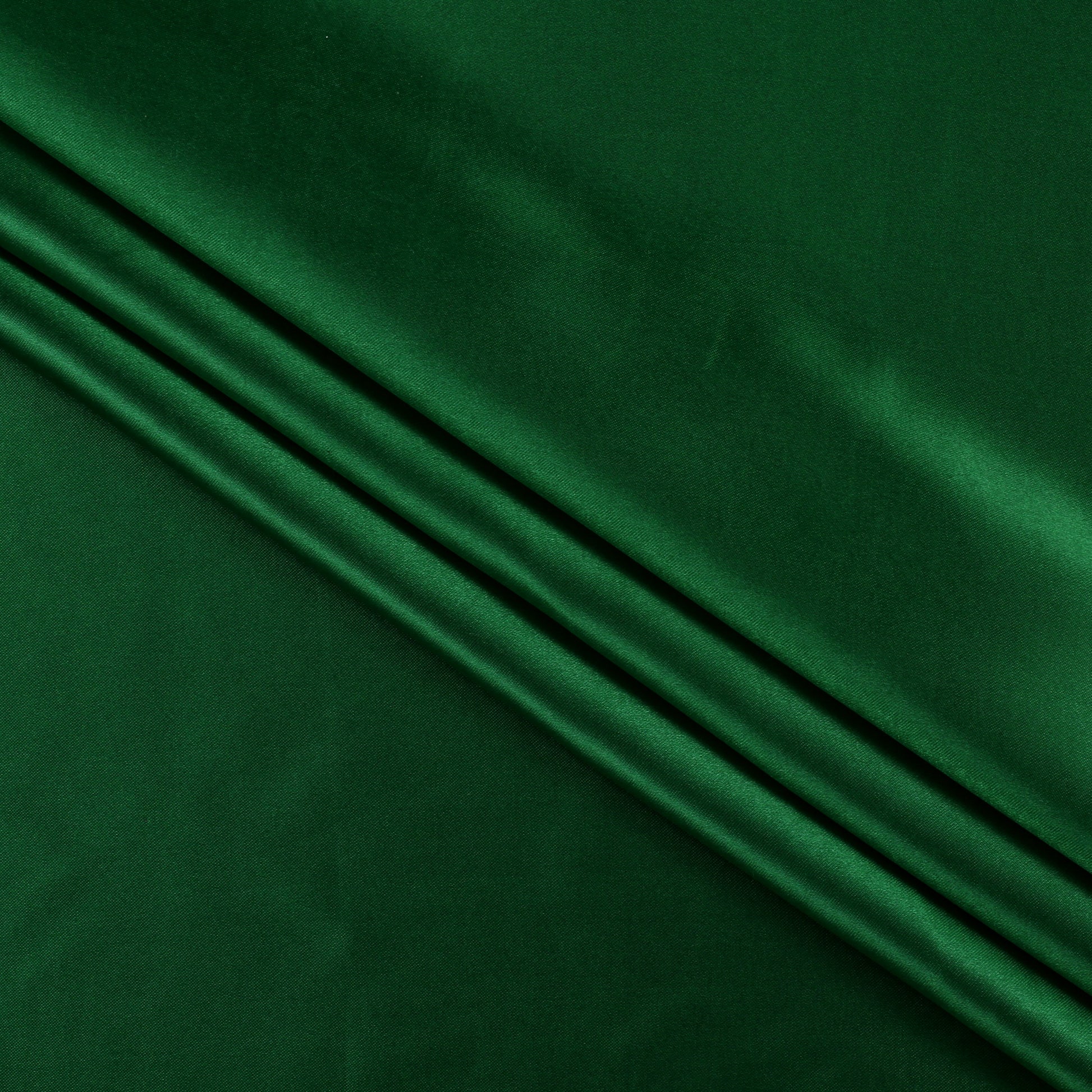 Green,2fc0d8b7-ddef-46e1-9e97-642606581ea3