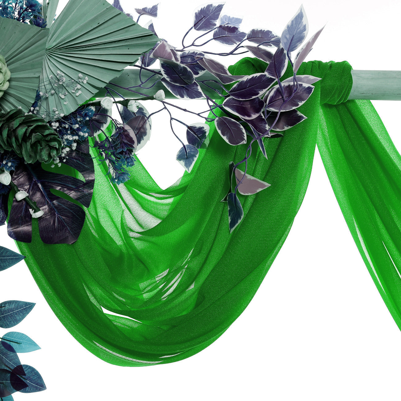 Green,bb751cc3-2834-47b7-8a1b-5acf427cbd43
