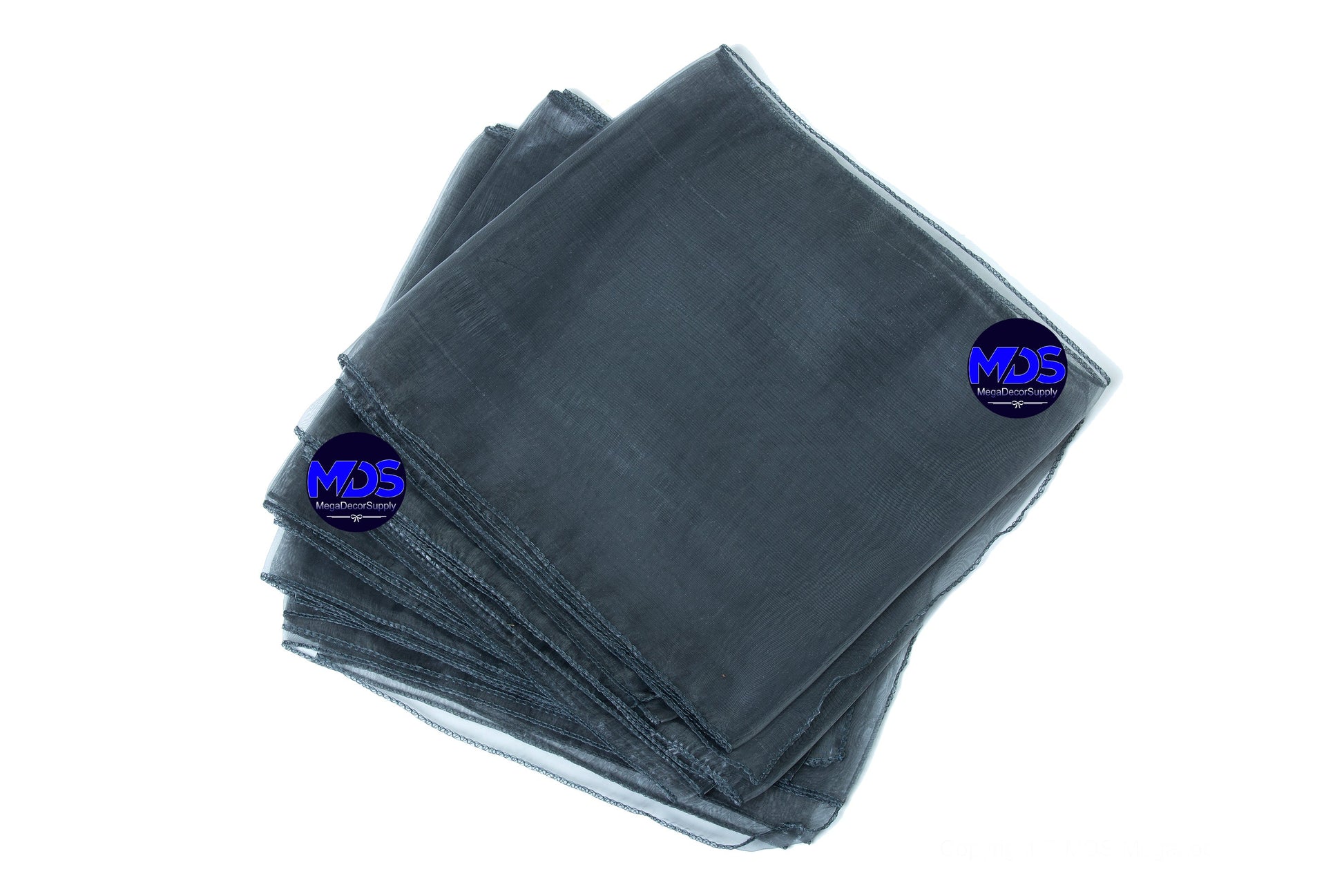 Silver Grey,1fb2b339-e885-4a0a-b4af-323081c6c2ec