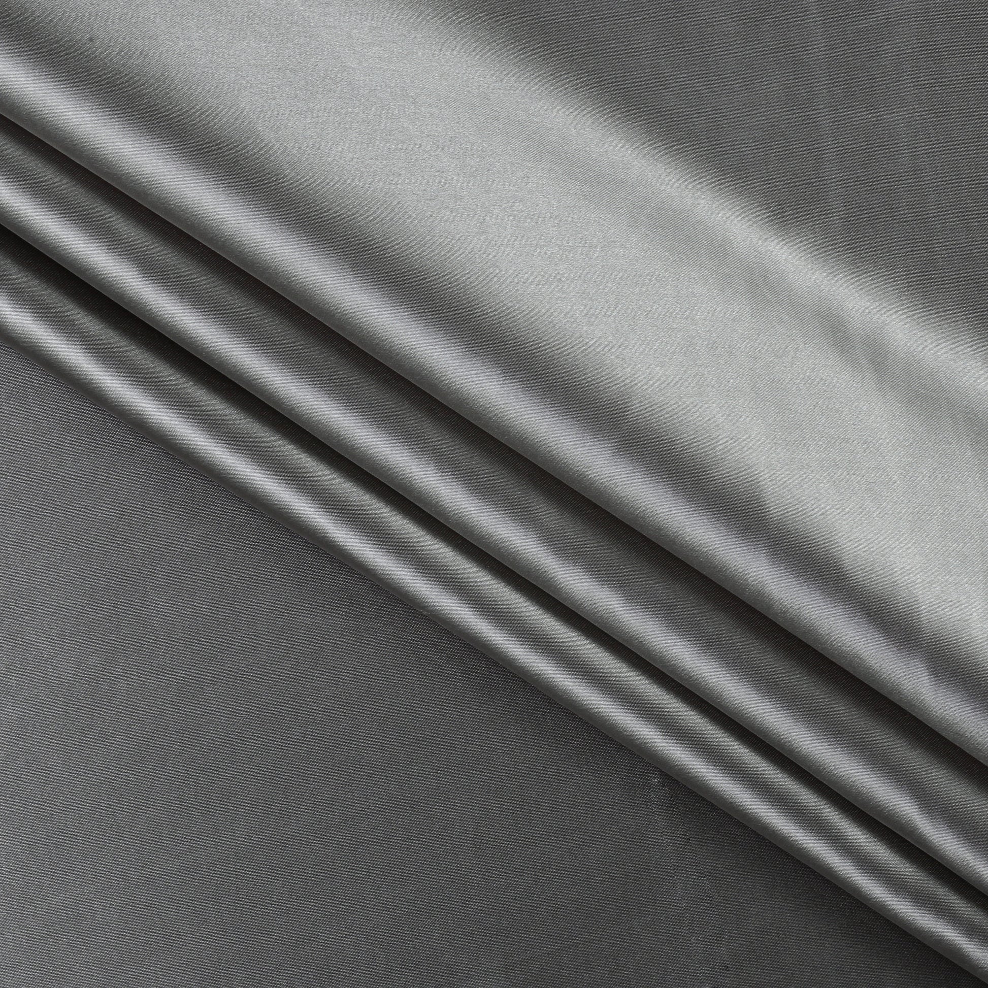 Silver Grey,d1a6e38e-b408-45eb-8a09-b69bf753bf5c