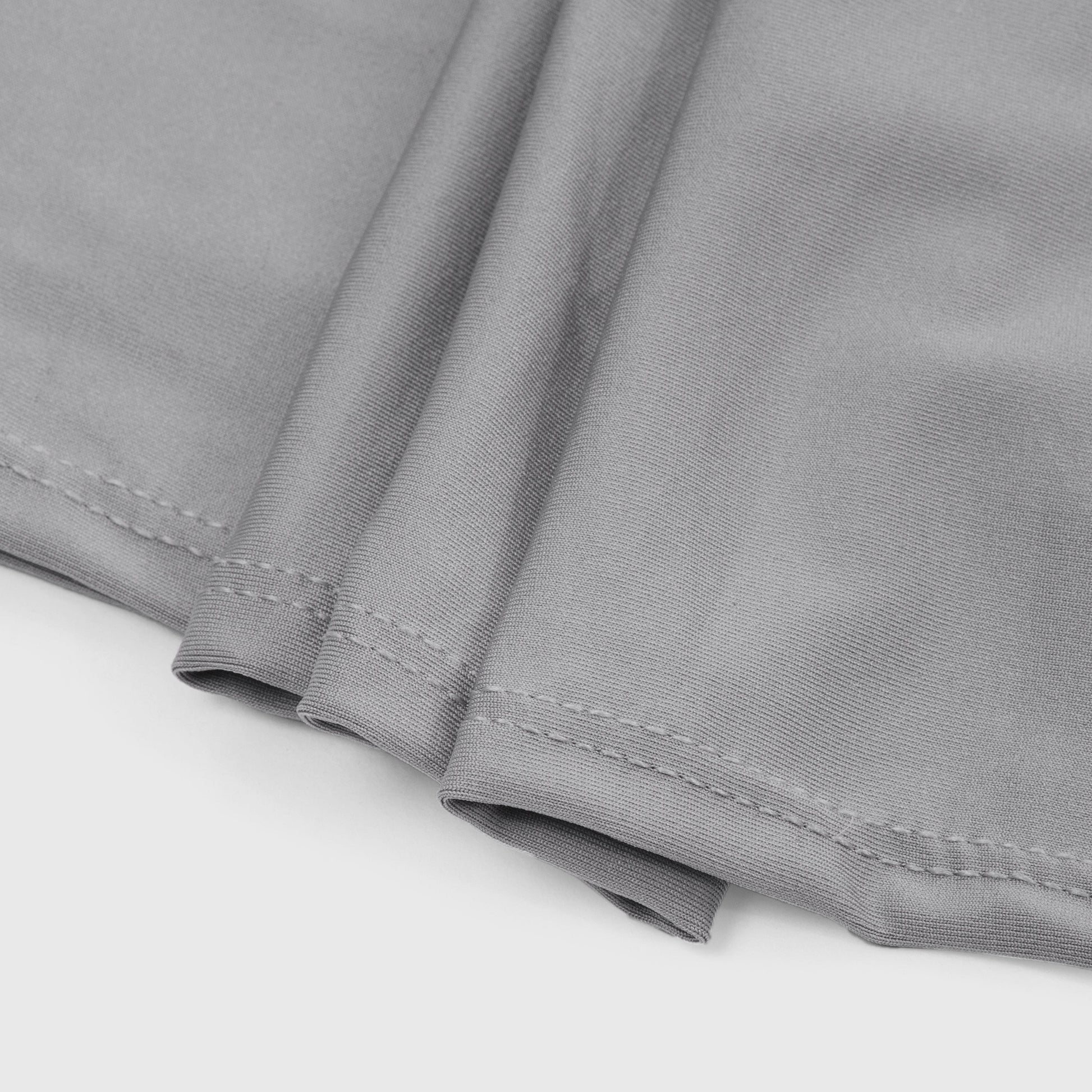 Silver Grey,ac451424-e0cc-4780-9a0e-b8a9546f6a3a